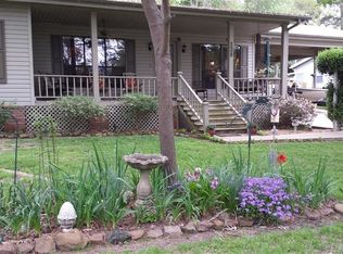 120 Bayshore Dr, Hemphill, TX 75948