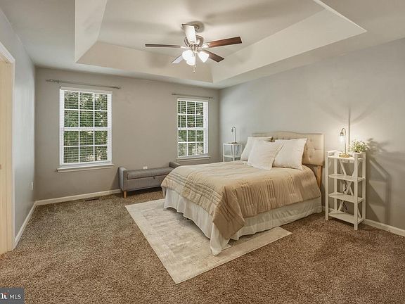 2nd image of 46653 Robert Leon Dr