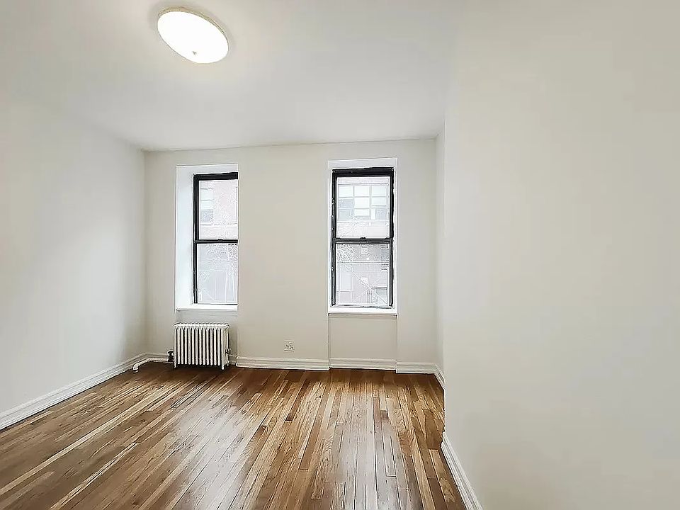 1st image of 533 W 49th St APT 2FW