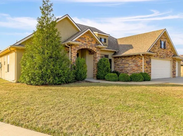 1908 Lasso Cir, Columbia, MO 65201