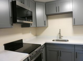 5620 University Way NE #HSE, Seattle, WA 98105