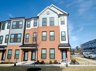 101 Peyton Pl #135, New Brunswick, NJ 08901