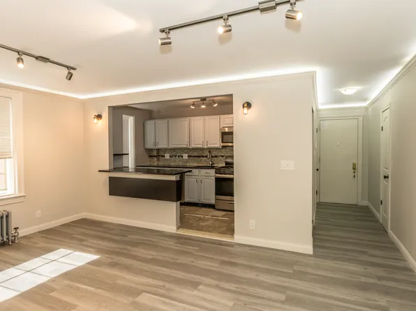 55-25 31st Avenue image 3 of 31