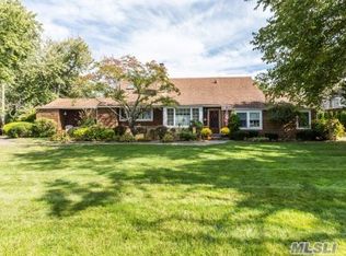 174 Cedar Shore Dr, Massapequa, NY 11758