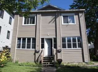 928 15th Ave SE #3, Minneapolis, MN 55414
