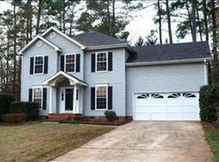 11 Donegal Ct, Simpsonville, SC 29681