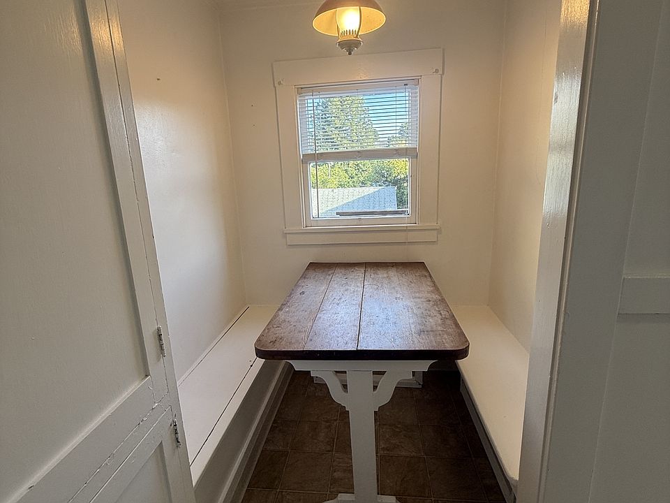 1st image of 3566 Dimond Ave #4