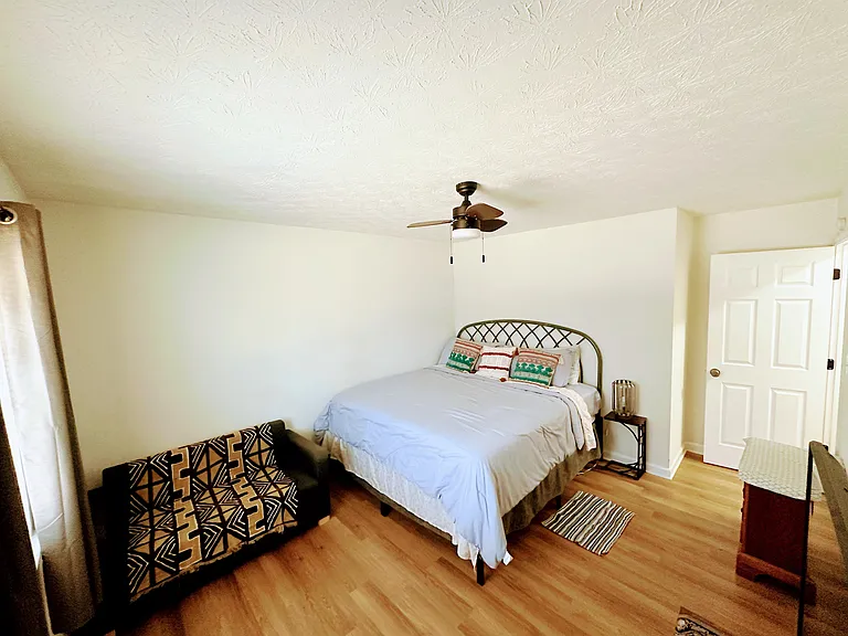 Little Beth Ct — Photo 1