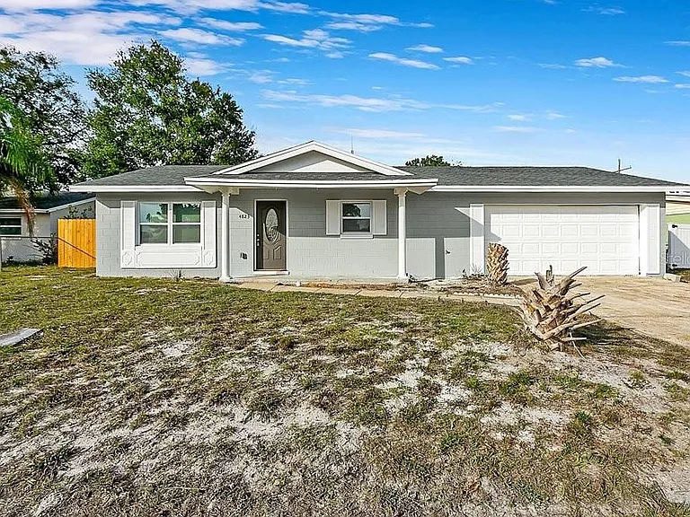 4823 Kathy Jo Ter — Photo 4