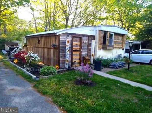 35 Schalick Dr, Pittsgrove, NJ 08318