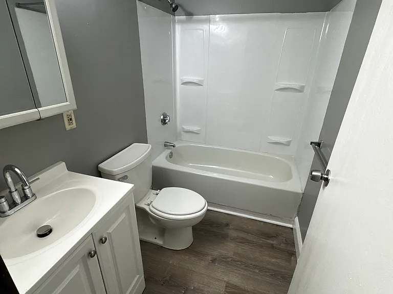 301 Main St #314 — Photo 2