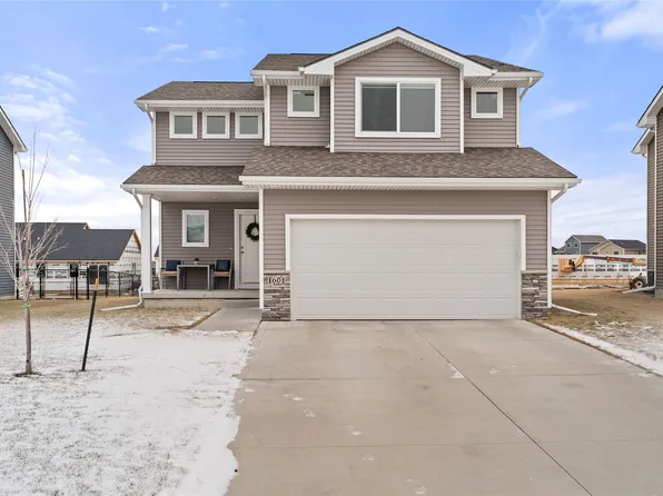 1601 NW Driftwood Dr, Ankeny, IA 50023