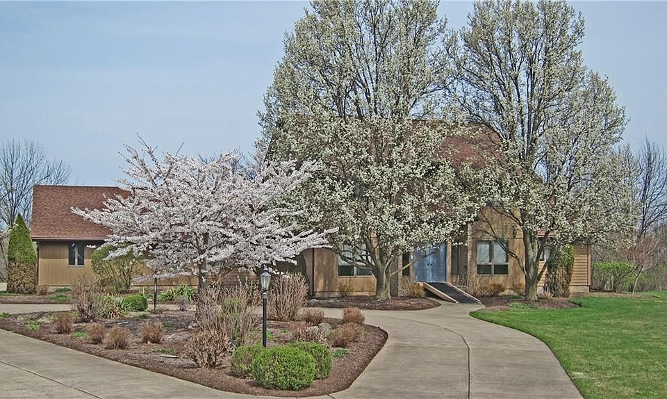 1st image of 1260 Ponderosa Dr