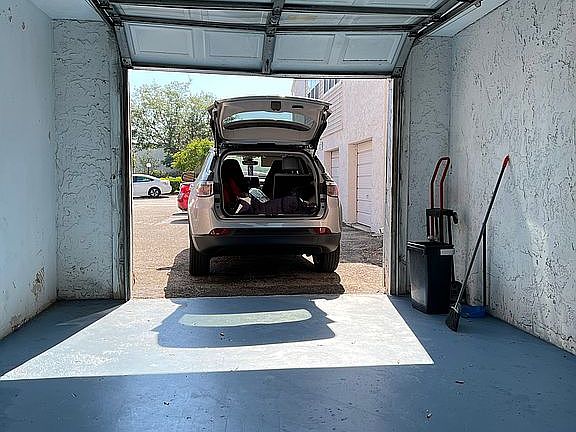 3rd image of 2782 Curry Ford Rd