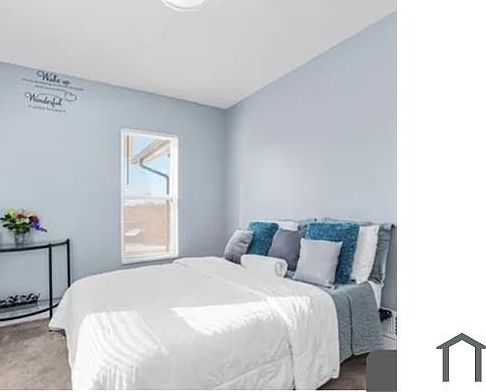 2nd image of 4902 E 39th St #1