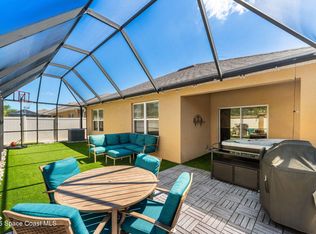 202 Alamere Dr SW, Palm Bay, FL 32908