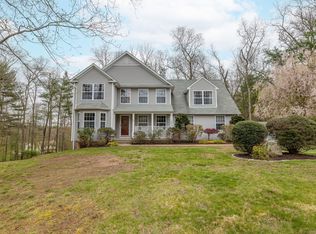 90 Derek Dr, Tolland, CT 06084