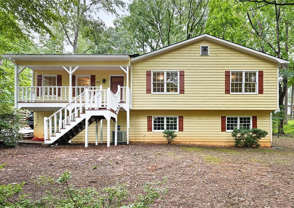 1st image of 501 Shady Lane Cir