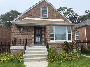 9748 S Ellis Ave, Chicago, IL 60628