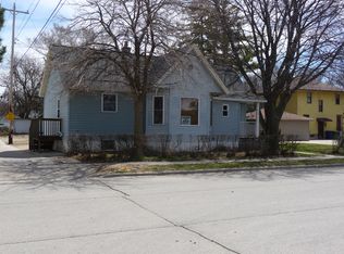 512 Forest St, Green Bay, WI 54302