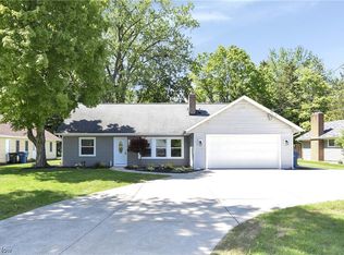 8630 Lindbergh Blvd, Olmsted Falls, OH 44138
