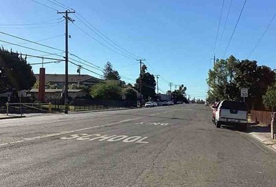 Exterior Neighborhood (street photo)