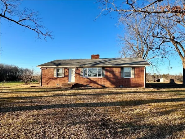 20557 Peters Bridge Rd, Yale, VA 23897