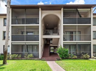 204 Foxtail Dr APT F1, Greenacres, FL 33415