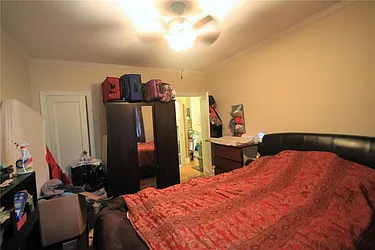 Rented by Space Marketing Shop