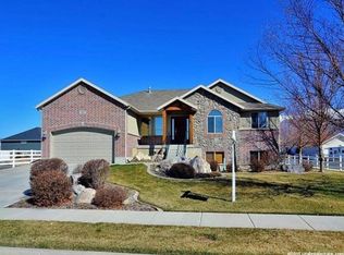 625 S Teresa St, Kaysville, UT 84037