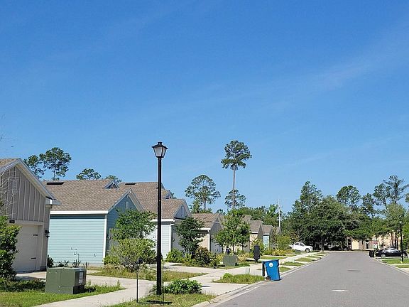4th image of 2171 Major Oak St