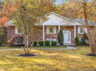 149 Terisu Cir, Powell, TN 37849