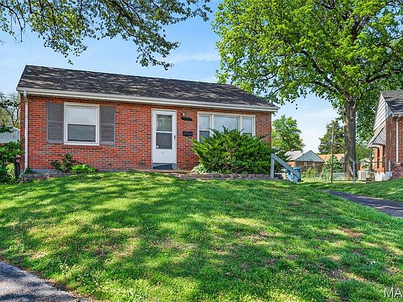 2nd image of 9233 Meadowbrook Ln