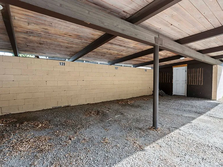 135-145 E 8920 S — Photo 14