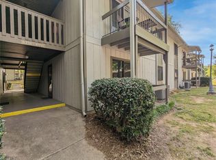 2260 Sunderland Rd APT 82W, Winston Salem, NC 27103