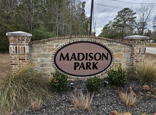 7100 Keith Rd, Lumberton, TX 77657