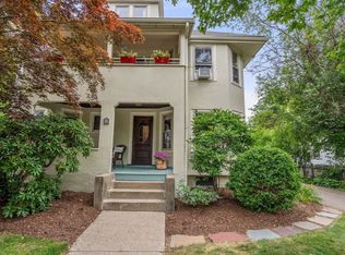 23 Pine St #1, Belmont, MA 02478