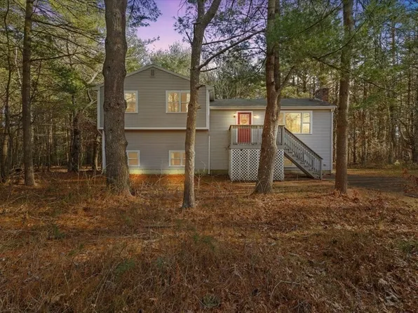9 Cotley St, Berkley, MA 02779