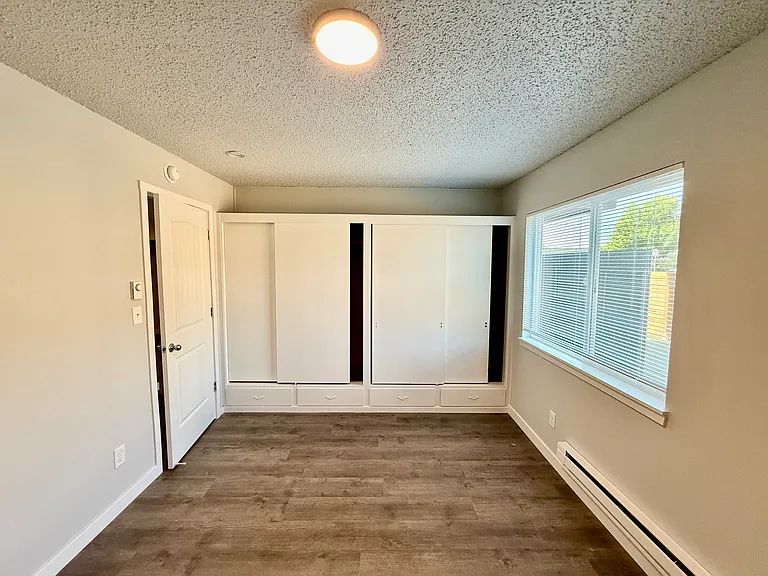 1725 SW Barton St #201 — Photo 8