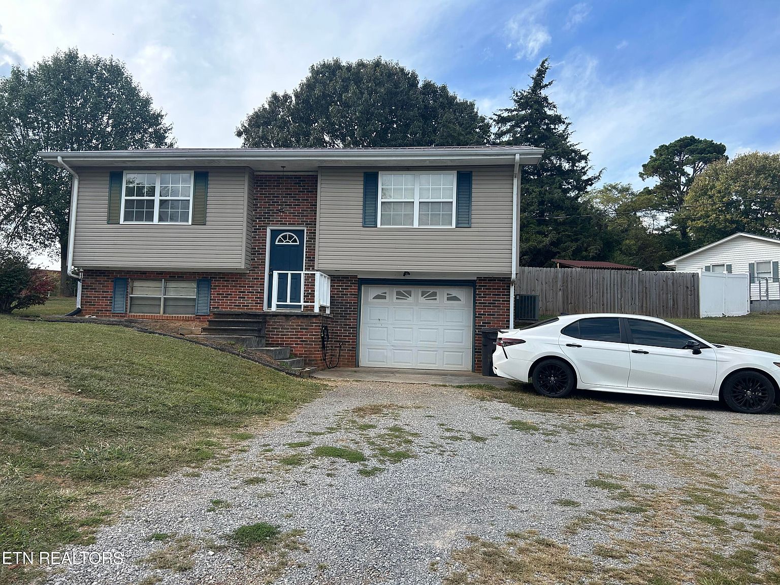 235 Oak Grove Rd, Madisonville, TN 37354 Zillow