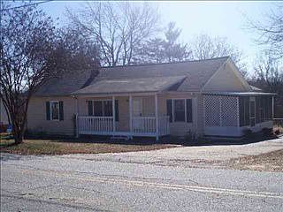 1st image of 102 Sunnydale Dr