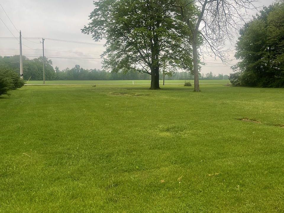 2nd image of 413 Owens Rd W