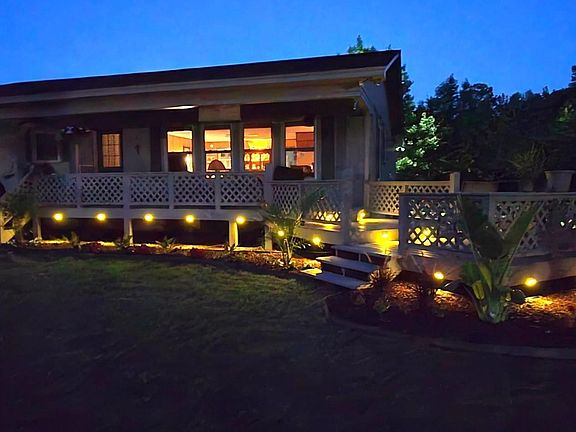 3rd image of 160 Clark Ln