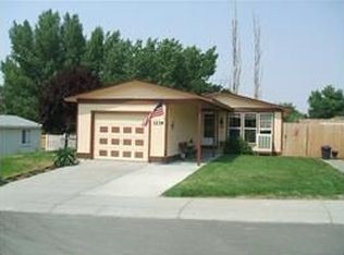 1239 Cosgrave Ave, Winnemucca, NV 89445