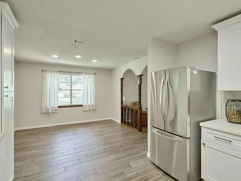 24803 Lori Ln — Photo 16