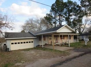 150 Pecan Cir, Athens, TX 75751