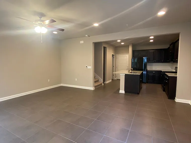 13800 Lyndhurst St #332 — Photo 3