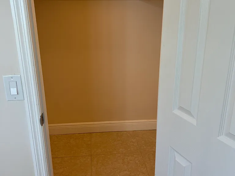 2052 SE Jackson St — Photo 26