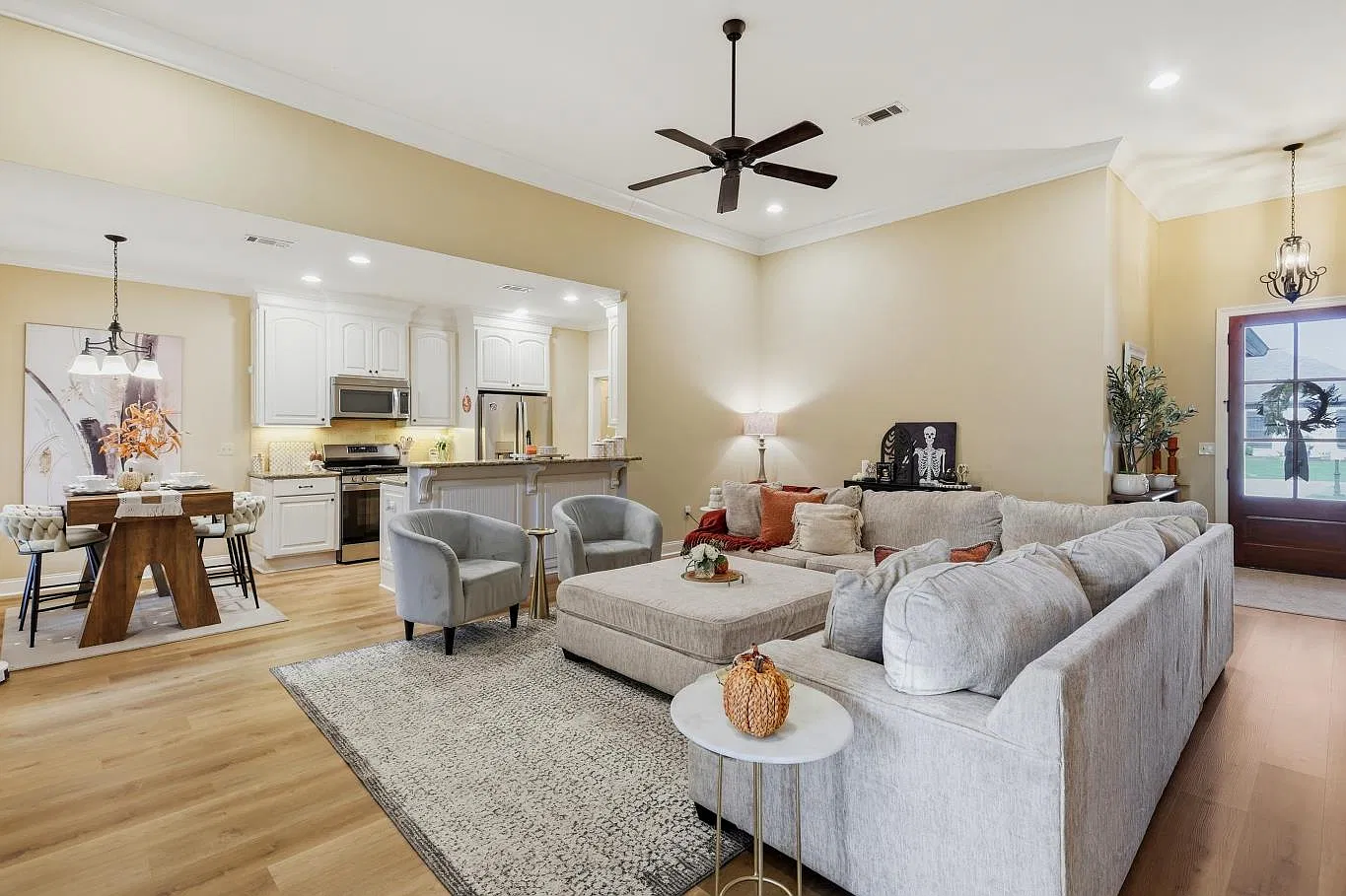 3 bed, 1518 sqft, $2,250 — Photo 3