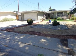 322 Elizabeth Ln, Upland, CA 91786